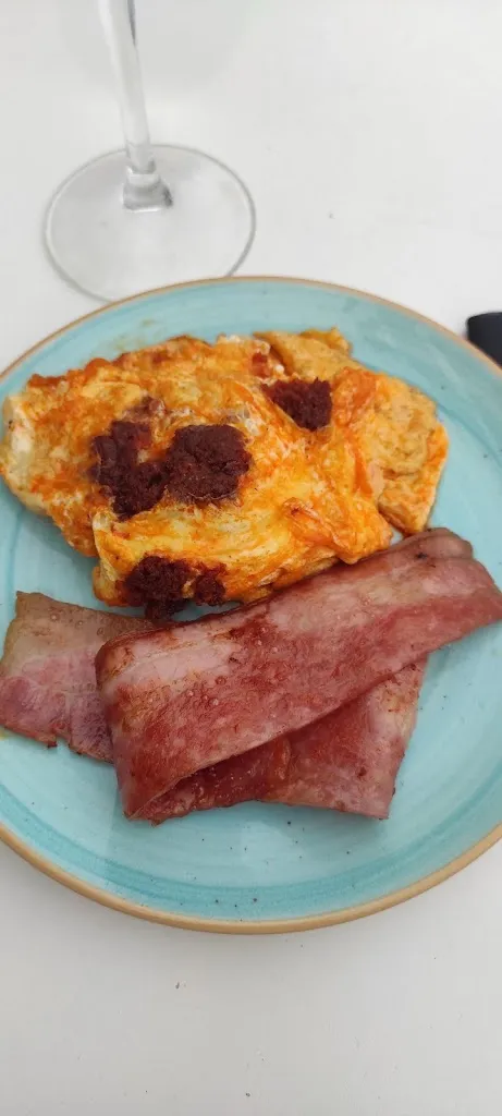 Menu_Chamber's cafe_Almenara_image_5