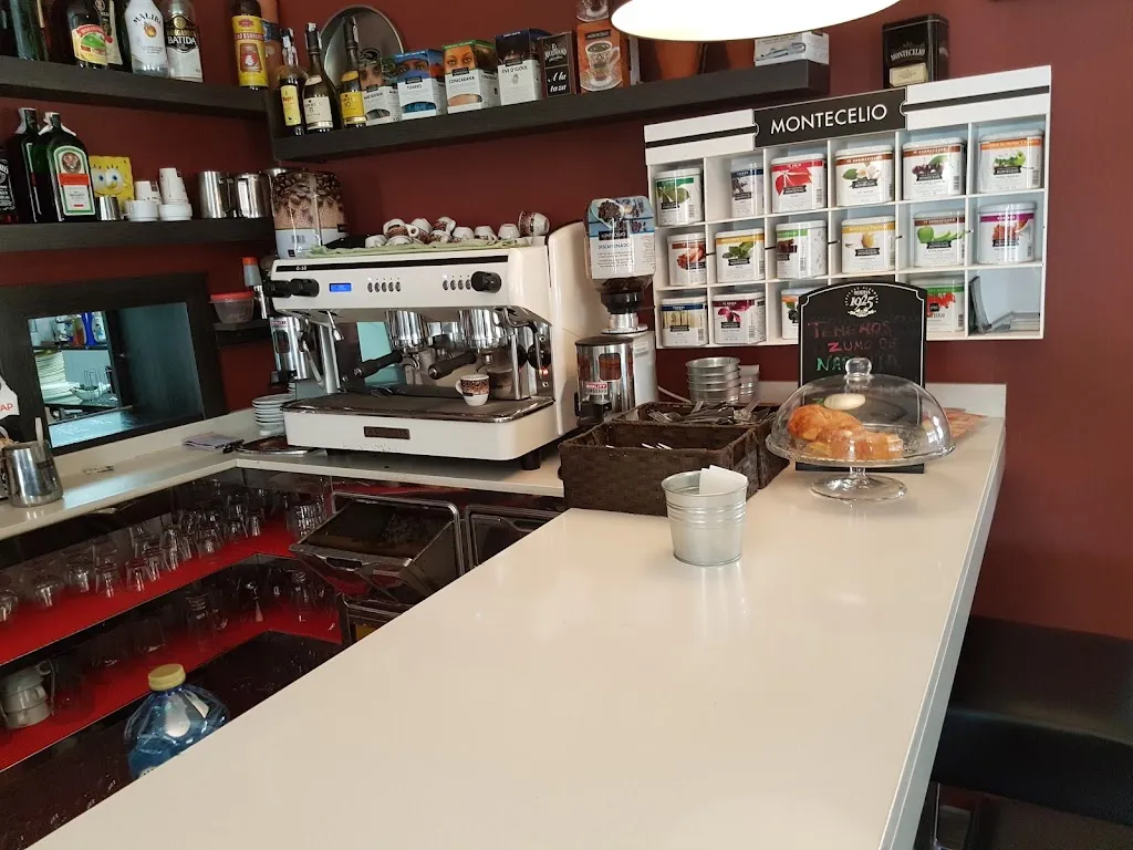 Chamber's cafe restaurant in Almenara