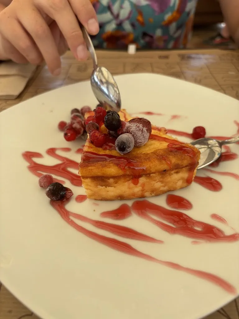 Fran jones_MAR DE FUSTA_Almenara_review