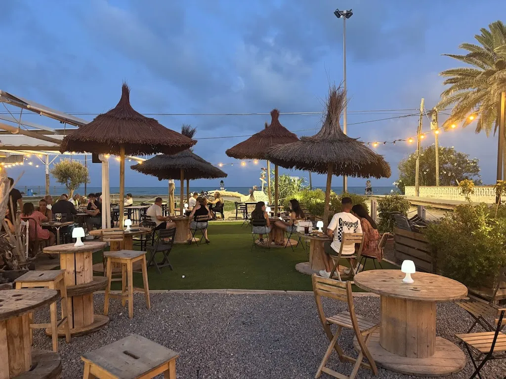 MAR DE FUSTA restaurant in Almenara