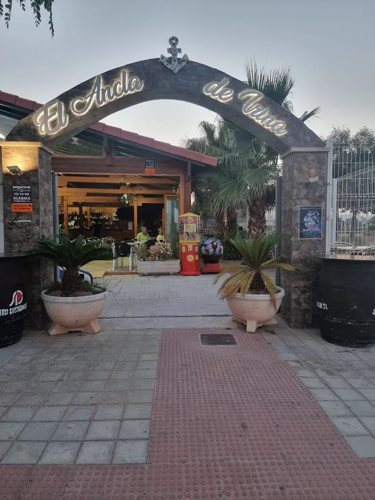 EL ANCLA DE IRINA restaurant in Almenara