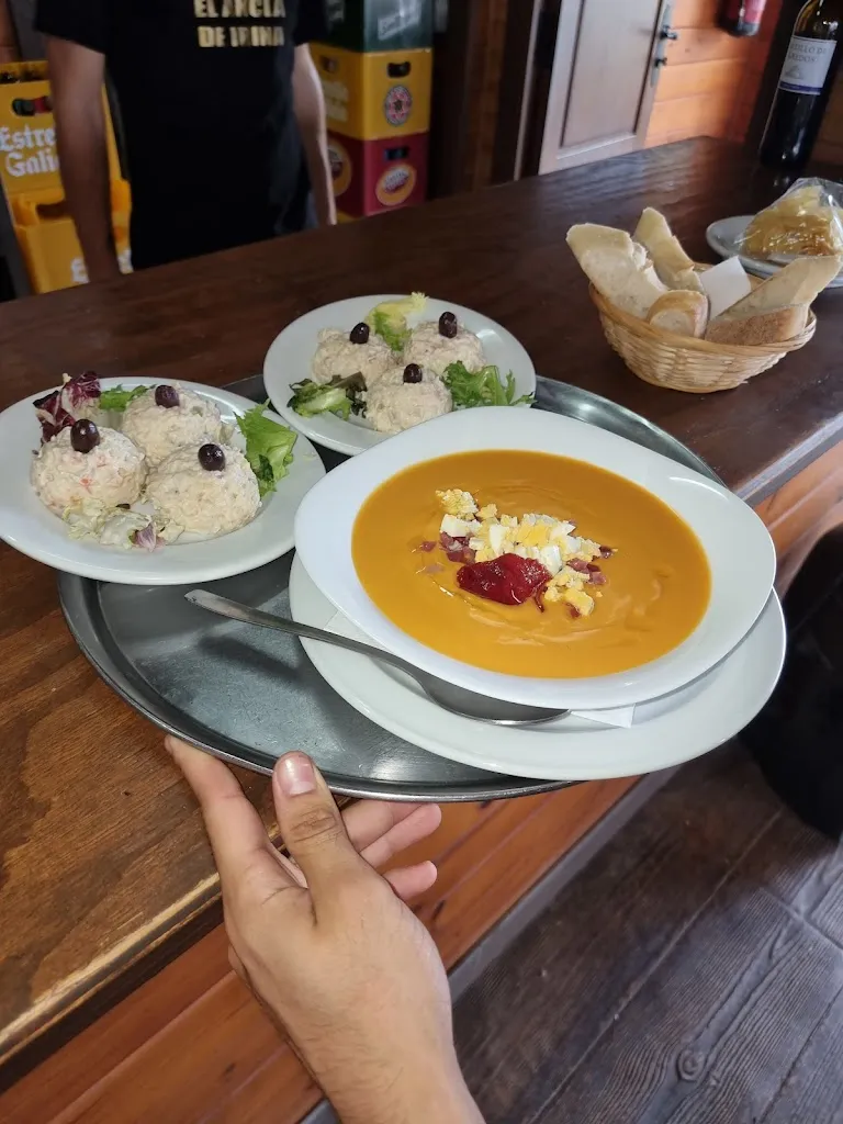 EL ANCLA DE IRINA_Almenara_slider_image_3