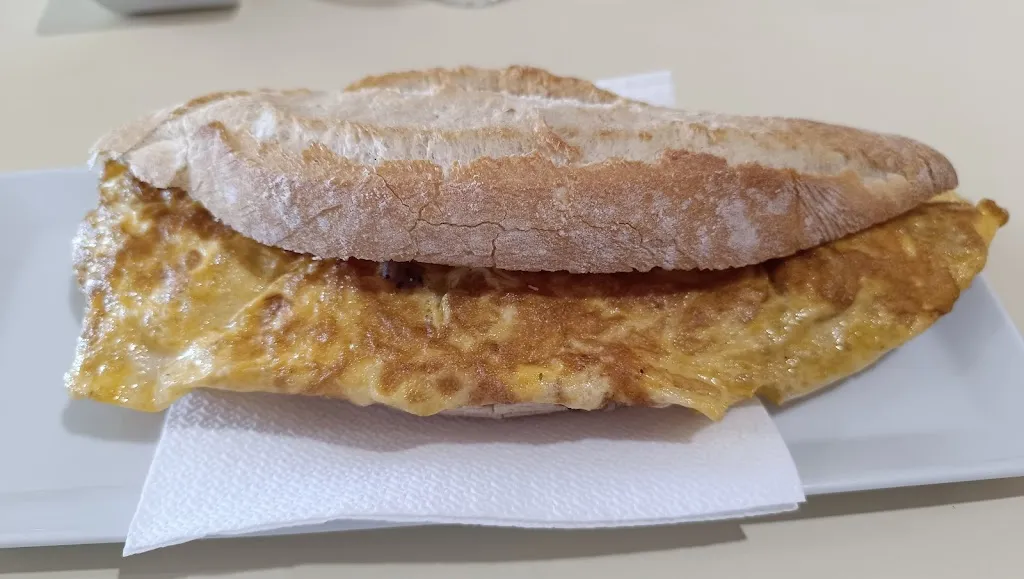 Menu_Bocatería-bar El Tubo_Almenara_image_2