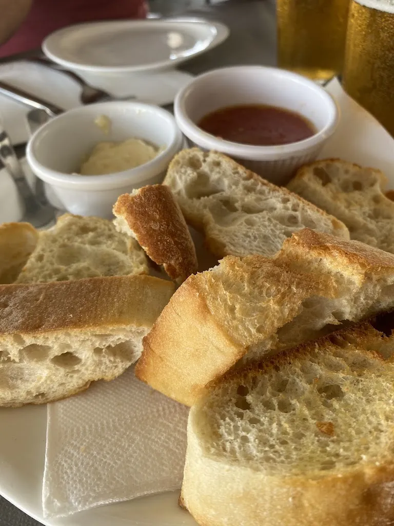 Manuel Pastor Sánchez_Al Lio_Almenara_review