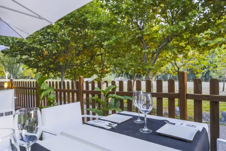 River Club Restaurante_Arañuel_slider_image_1