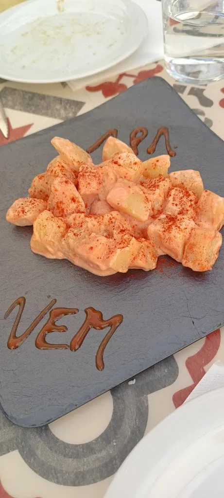 Ester Cerezo_APANEM gastrobar DESPACHO PAN_Arañuel_review