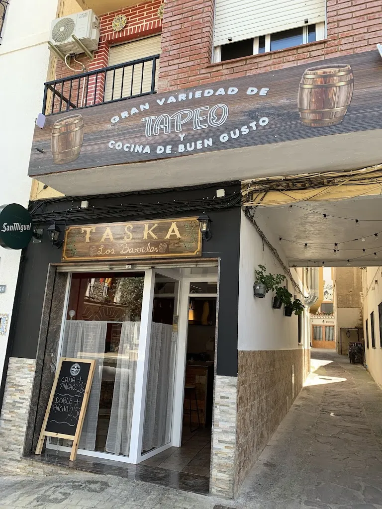 Taska Los Barriles_Bejís_slider_image_1