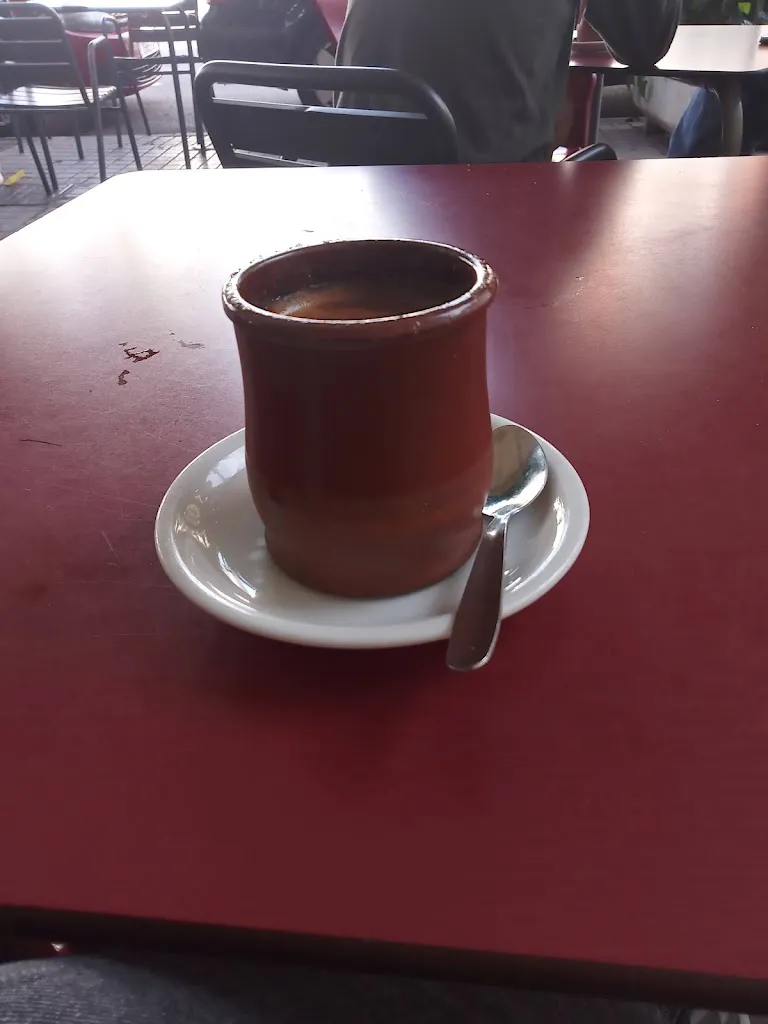 Valero_bar herrero_Artana_review