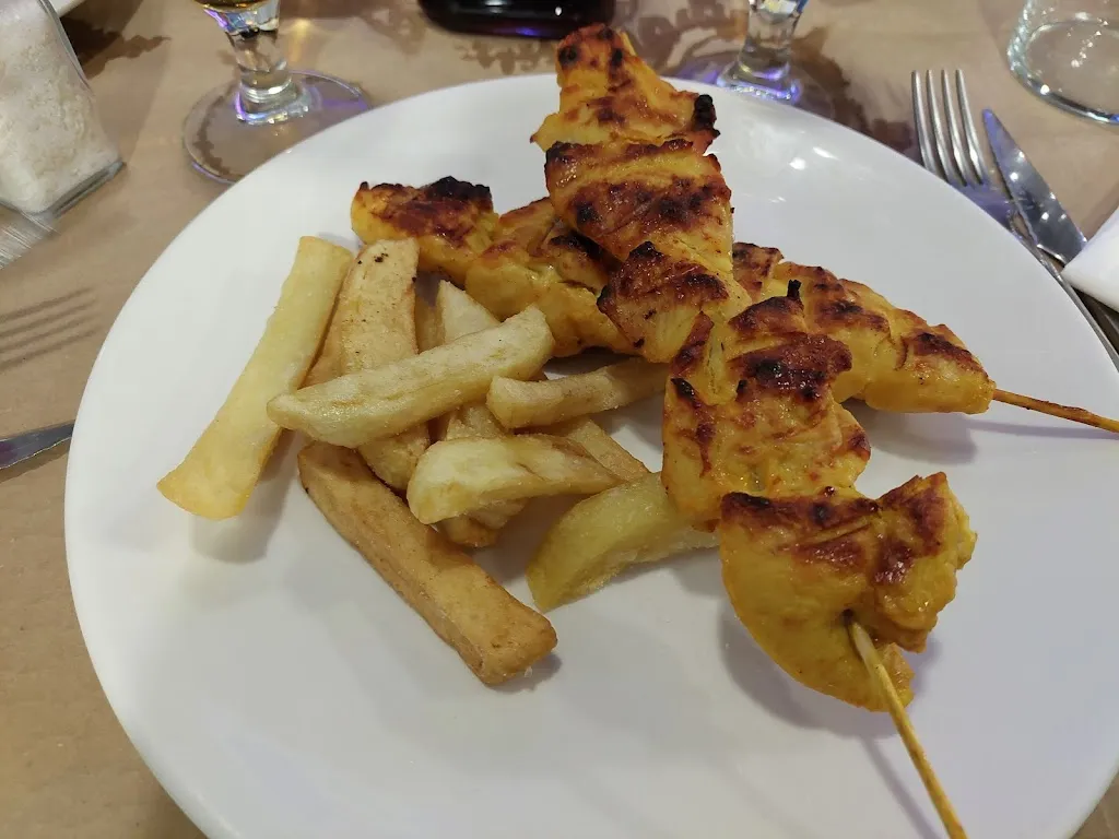 La Garnacha Café & Tapas_Higueruela_slider_image_2