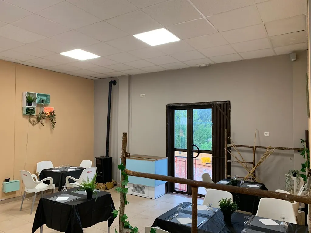 Piscina Municipal_Benafer_slider_image_1