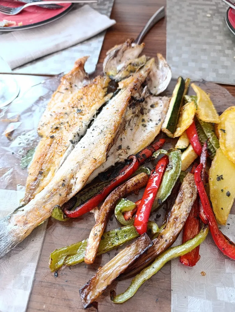 Francisco Rodríguez Sánchez_Restaurante La Playa_Jorquera_review