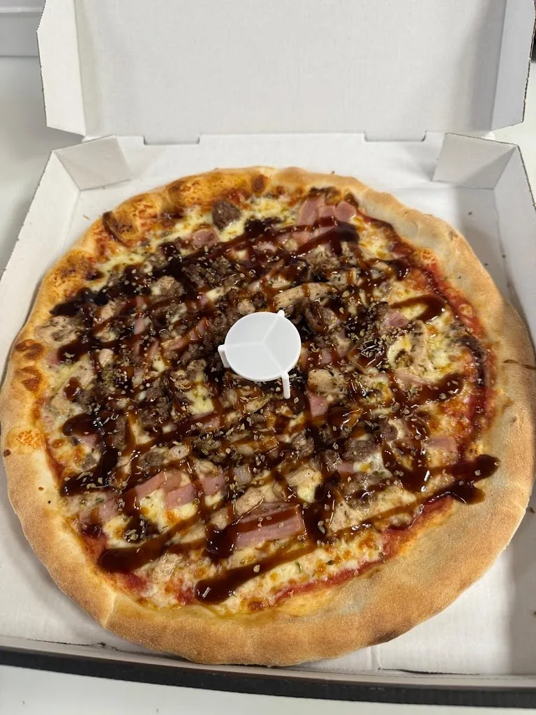 Maria Nigro gil_Pizzeria da Enzo_Borriol_review