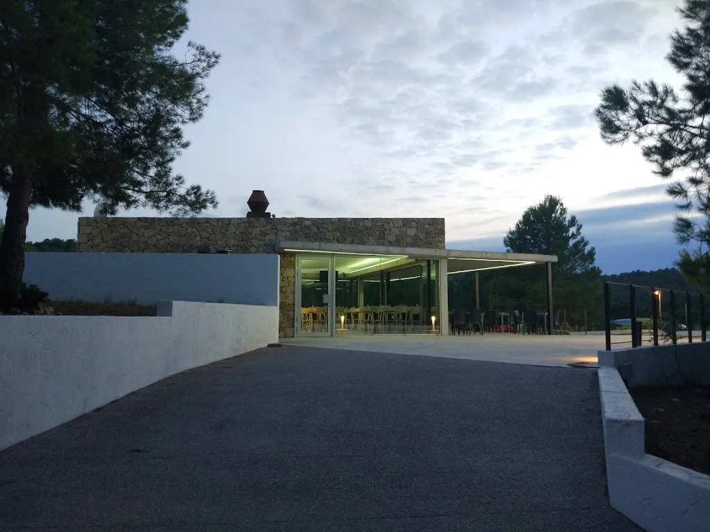 Katerina Gura_Corner Coma_Borriol_recensione