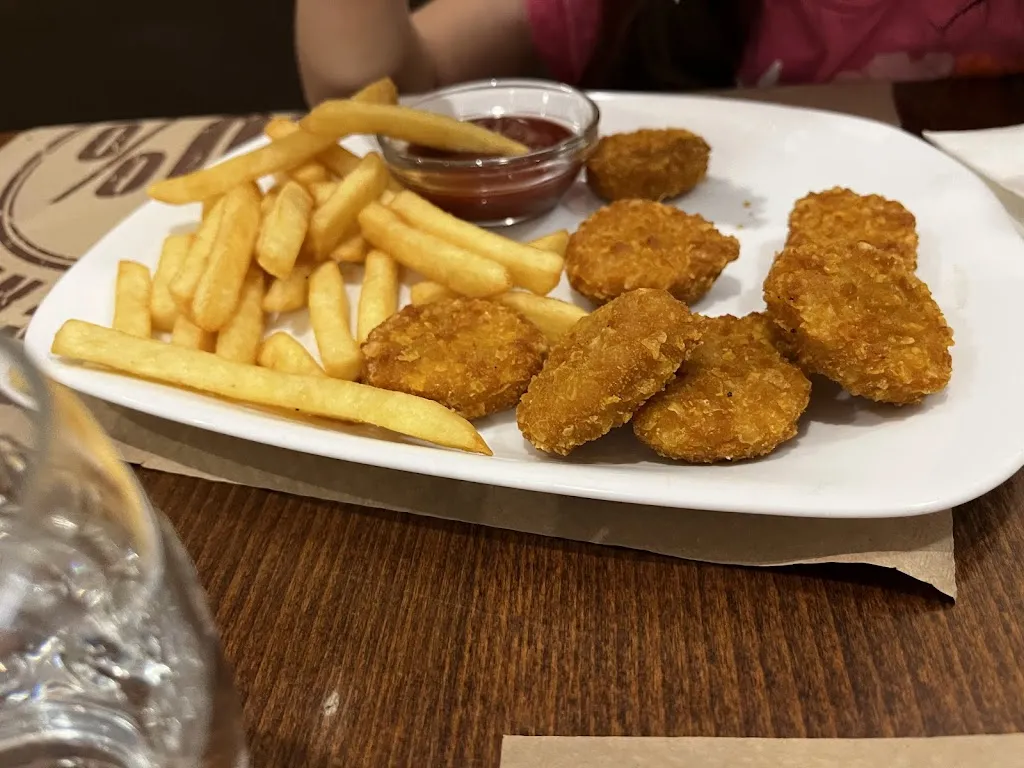 Silvia BR_Restaurant Pizzeria Vila de Càlig_Càlig_review