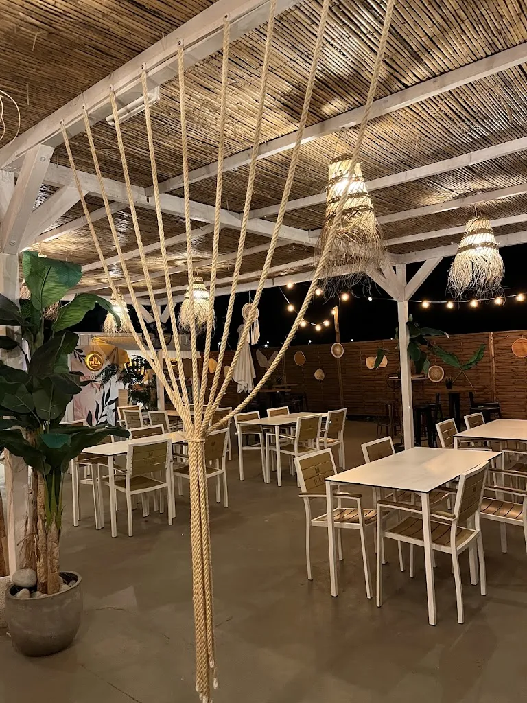 Moma Burriana_Borriana/Burriana_slider_image_1