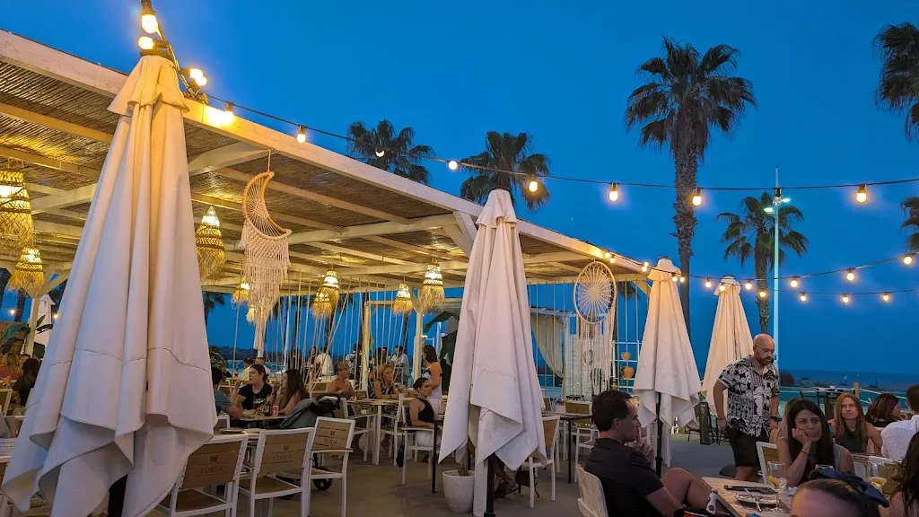 Moma Burriana_Borriana/Burriana_slider_image_3