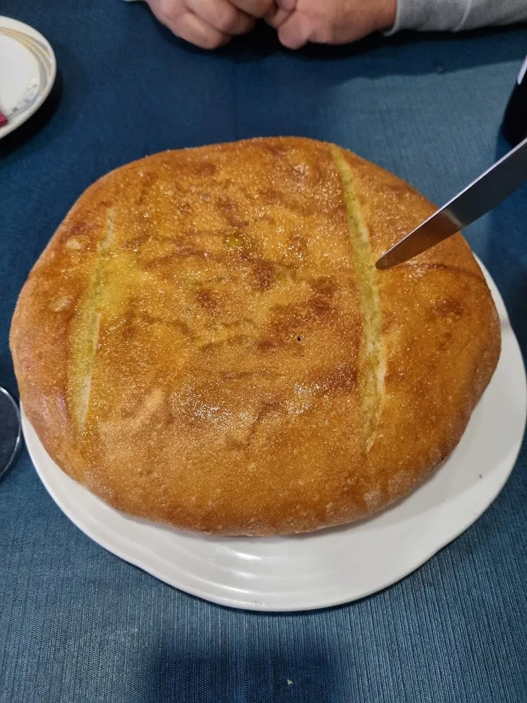 amy saludaga_La Terreta Restaurant_Cabanes_review