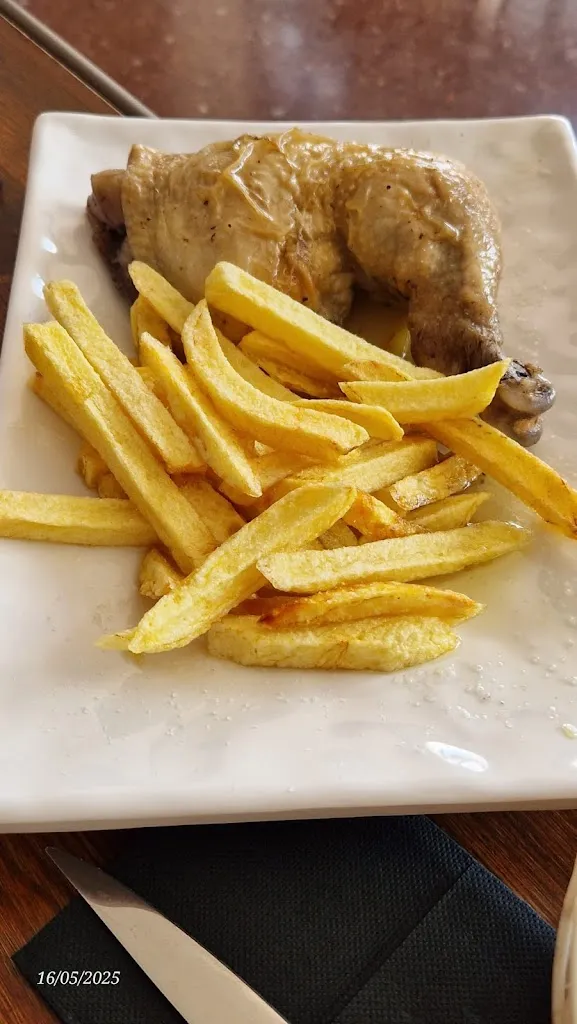 Héctor Font_La cooperativa Bar - Restaurant_Cabanes_review