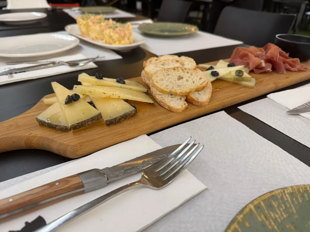 El Marqués brasería-arrocería_Cabanes_slider_image_2