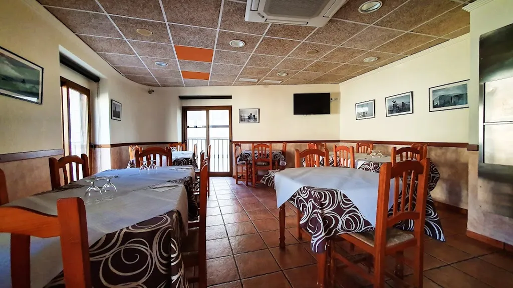 Bar Toni (Recomiendo Rabo de Toro) ristorante a Cabanes