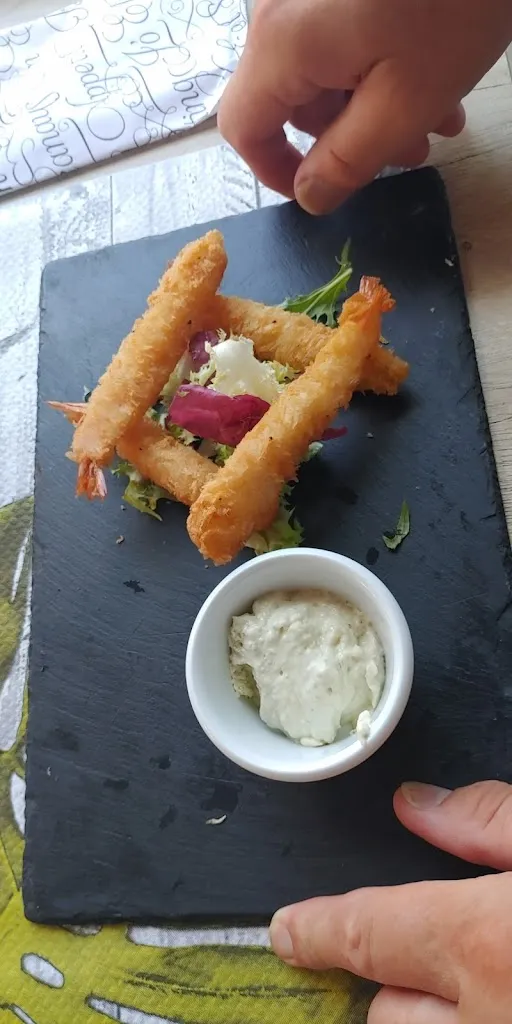 Ingeborg Lage_Green House_Cabanes_review