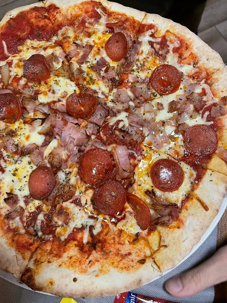 Green House_Cabanes_slider_image_2