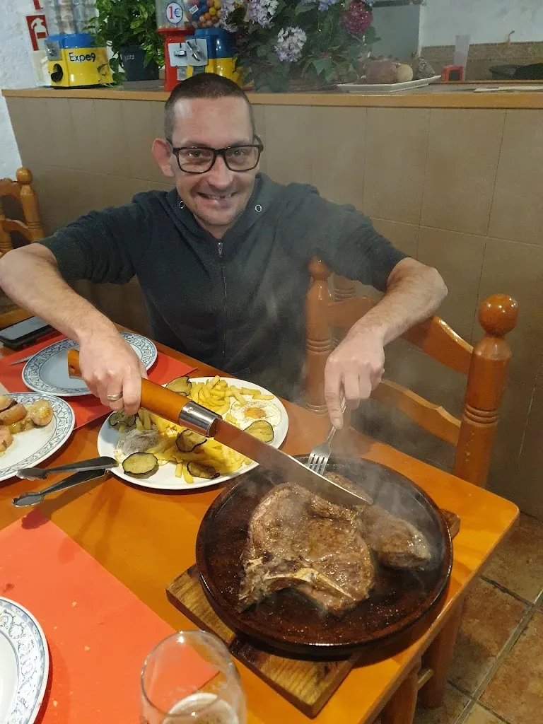 alan howard_Restaurante Casa Manolo_Cabanes_review