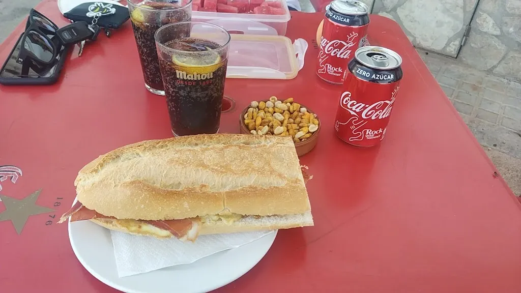 Mayte Calomarde Utrillas_Casa Cano_Castillo de Villamalefa_recensione