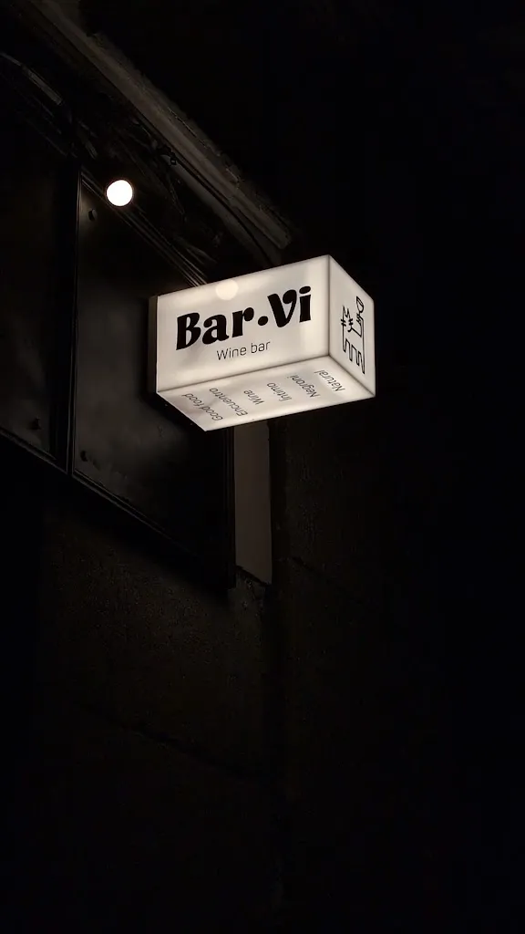 André Boettcher_Bar-Vi_Catí_review