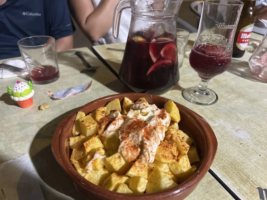 Mónica Molina_Los Rodríguez_Caudiel_review