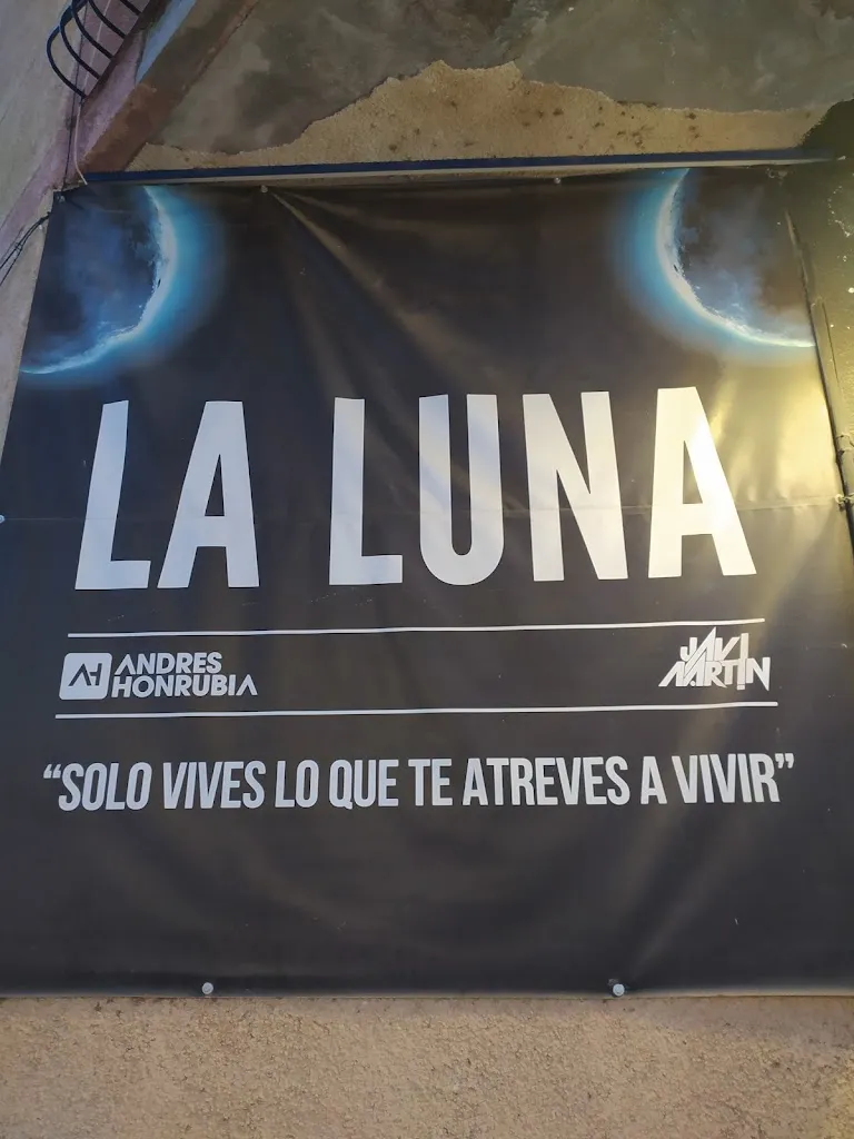 Pub La luna lezuza_Lezuza_slider_image_3