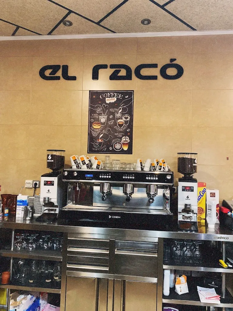 Julia Vilar_Bar Bocateria el Raco_Betxí_review