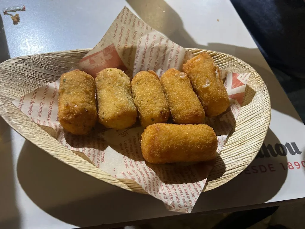 bonny Ortega_Bar La Plaza_Lezuza_review