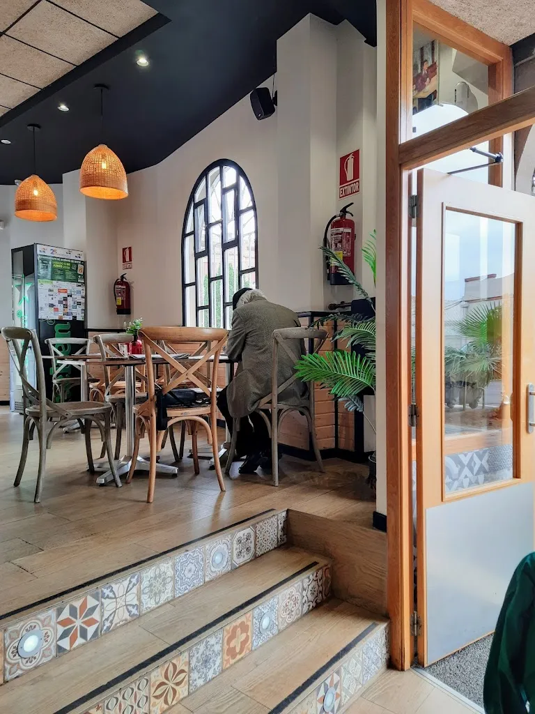 Sibaryt Café Bar_Betxí_slider_image_3