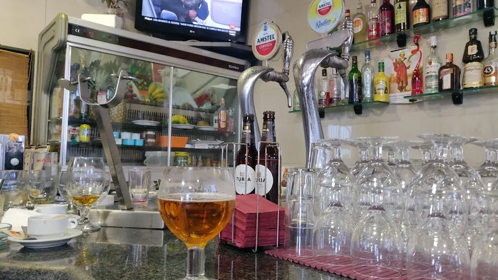 Cafetería Restaurante Azahar restaurant in Betxí