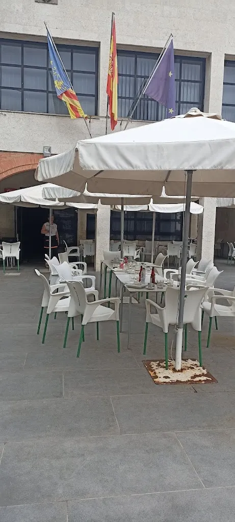 Víctor Garcia_Bar Ayuntamiento Xert_Chert/Xert_recensione