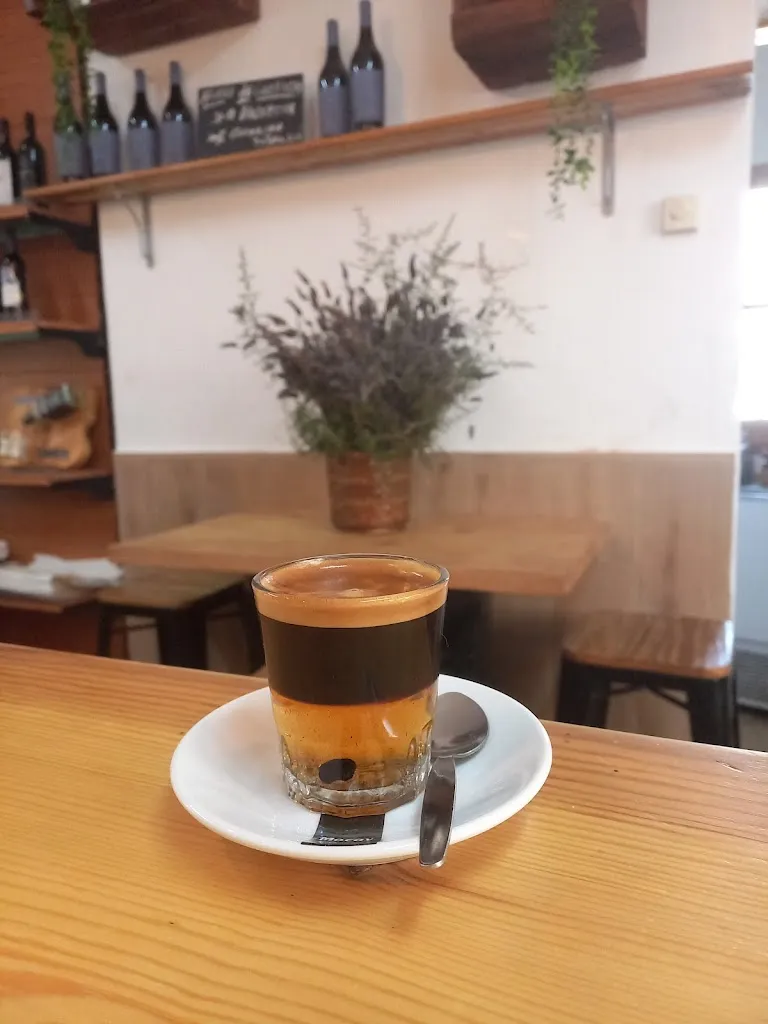 Tasca y tienda Cortes Casa Ana_Cortes de Arenoso_slider_image_2