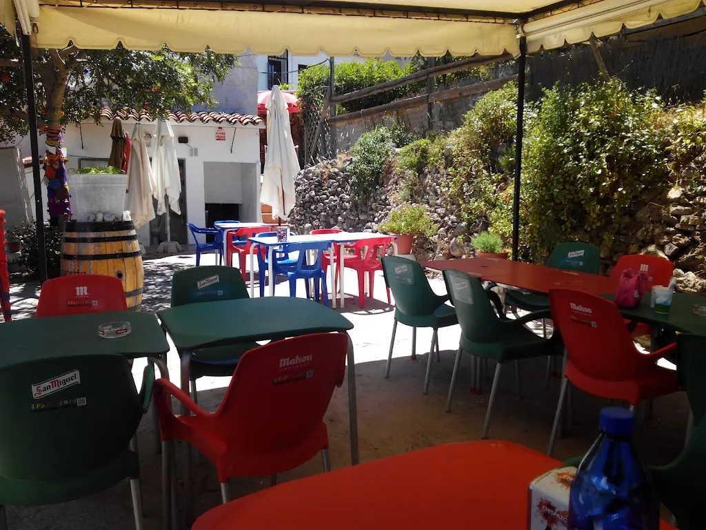 Tasca Cirat restaurant in Cirat