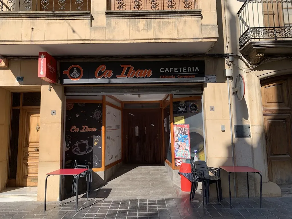 Cafetería Ca Iban restaurant in Coves de Vinromà les