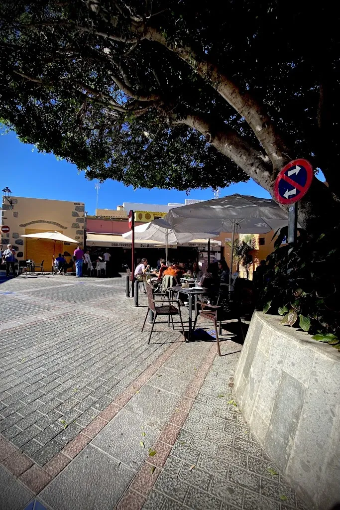 BAR SAN ANTÓN._Letur_slider_image_2