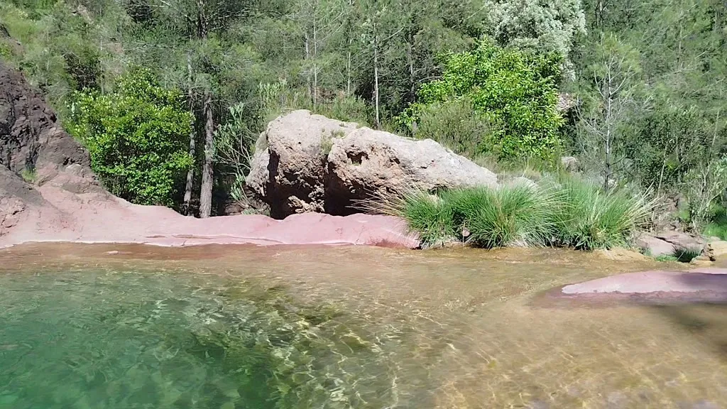 Pozo Negro_Fuentes de Ayódar_slider_image_2