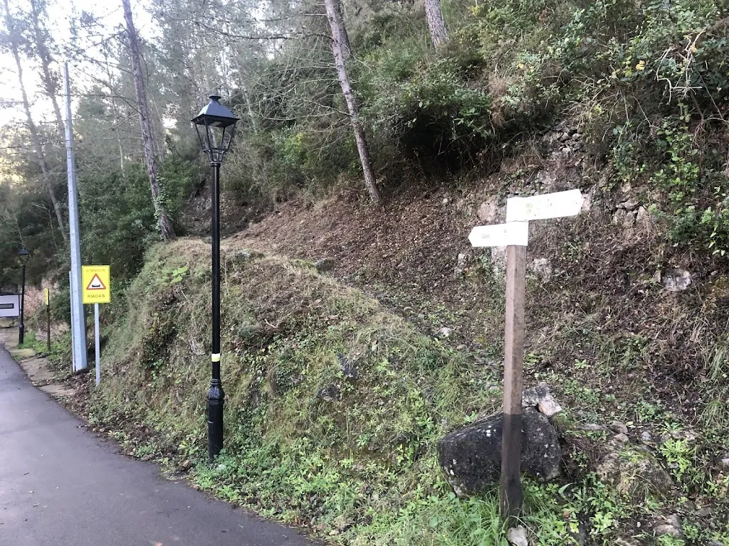 Jose Luis Fernández Reina_Merendero de Ayodar_Fuentes de Ayódar_review