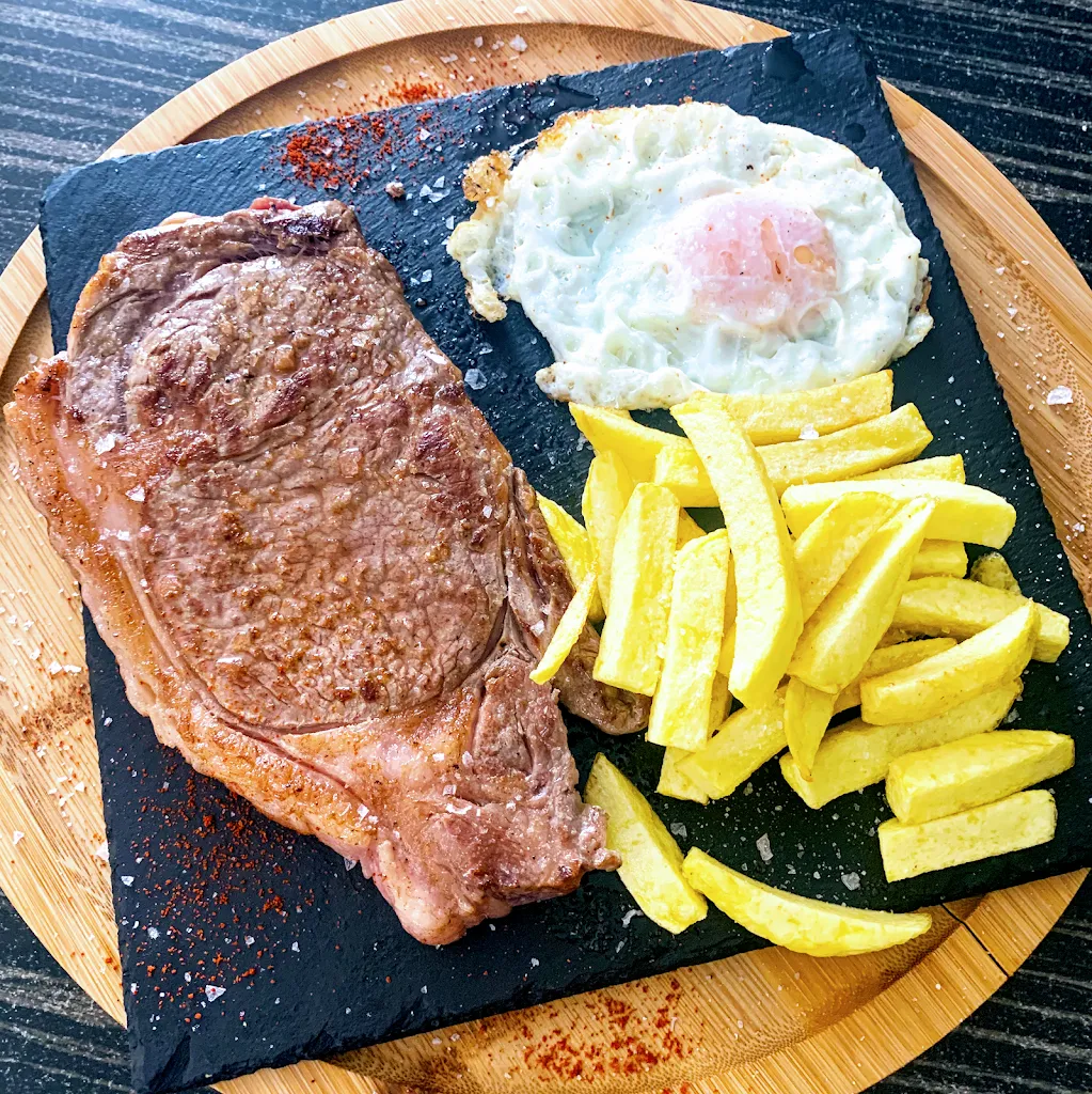 Bar La Plaza_Gaibiel_slider_image_2