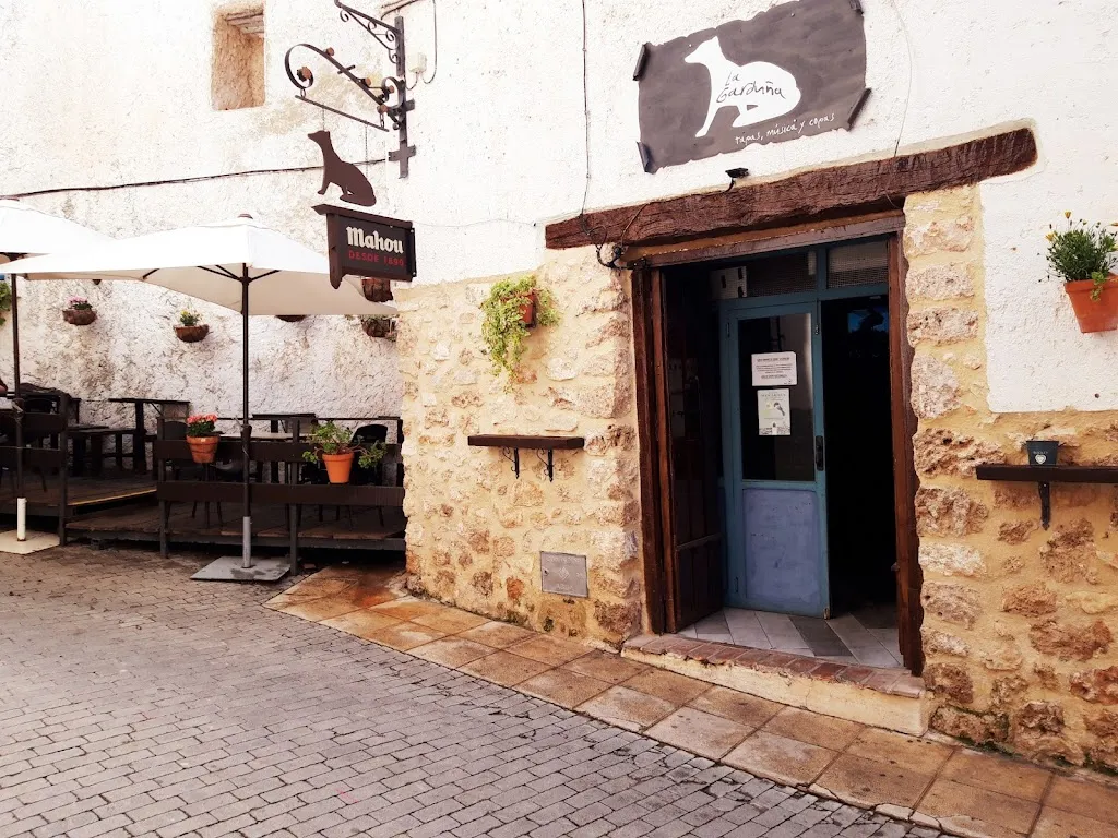 La Garduña_Letur_slider_image_1