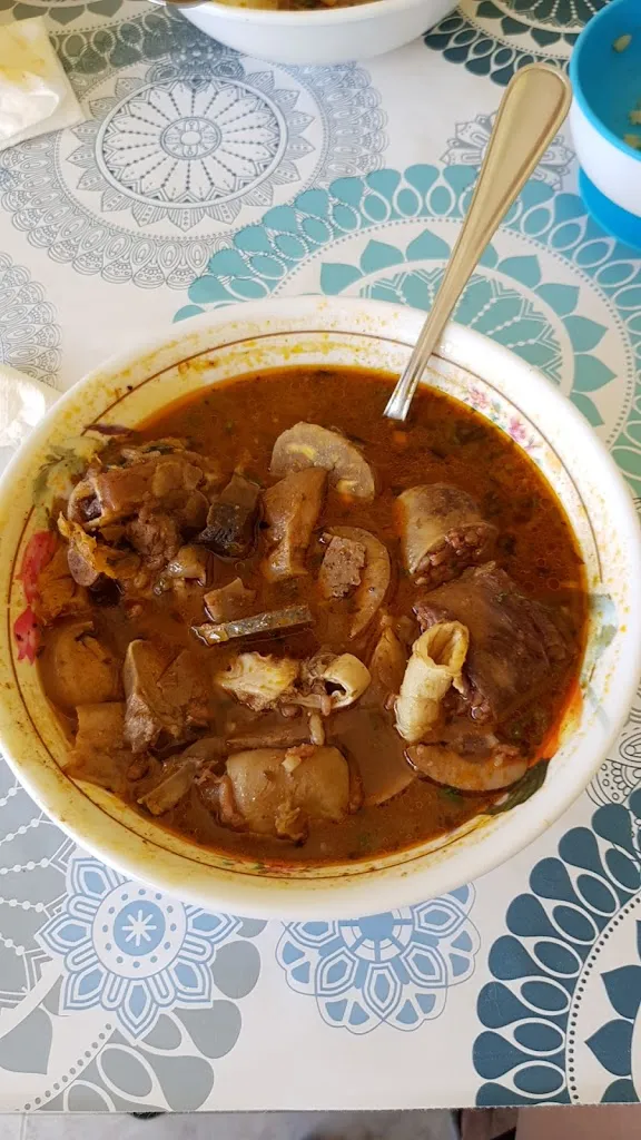 leonardo Quezada Carrer_El Rincon De Mary_Higueras_recensione