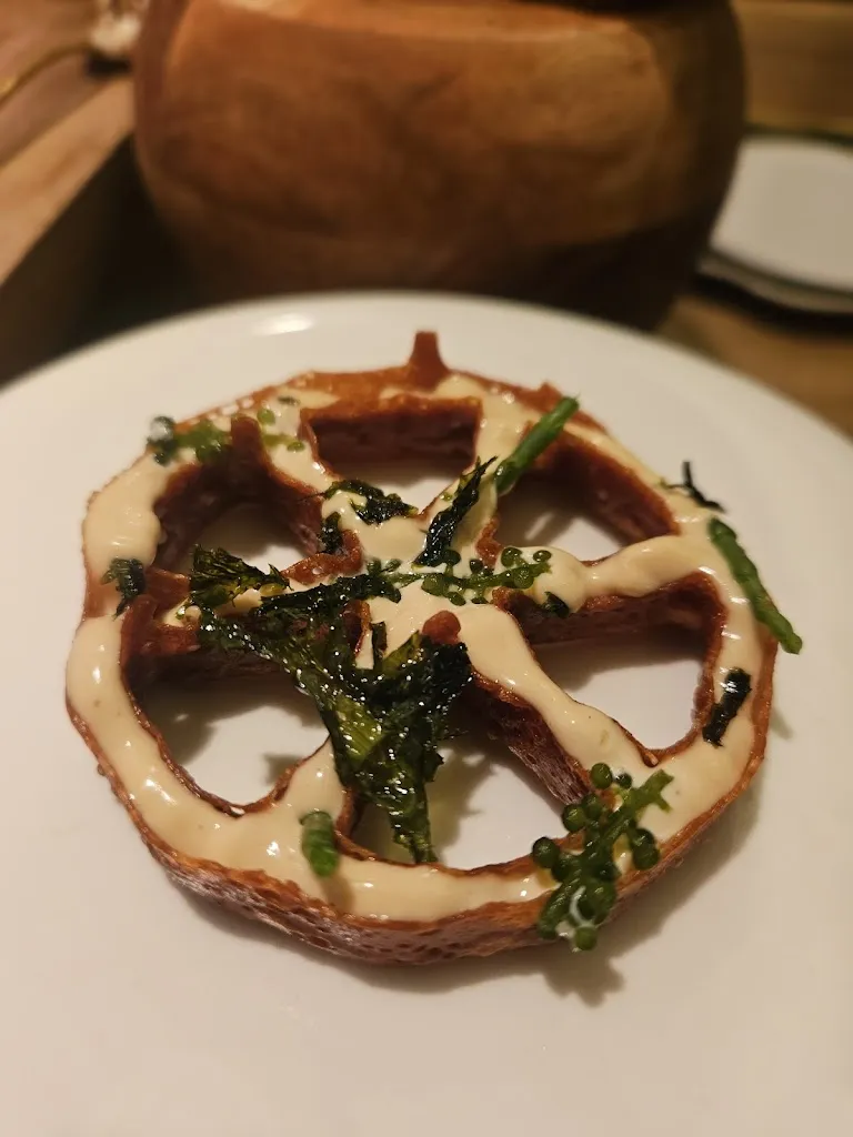 Fernanda Suarez-Barcena Florez_Gurisa Madrid_Higueras_recensione