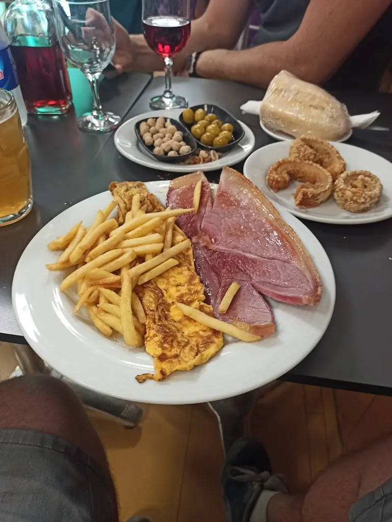 Café Bar Rincón de Cari._Mahora_slider_image_2