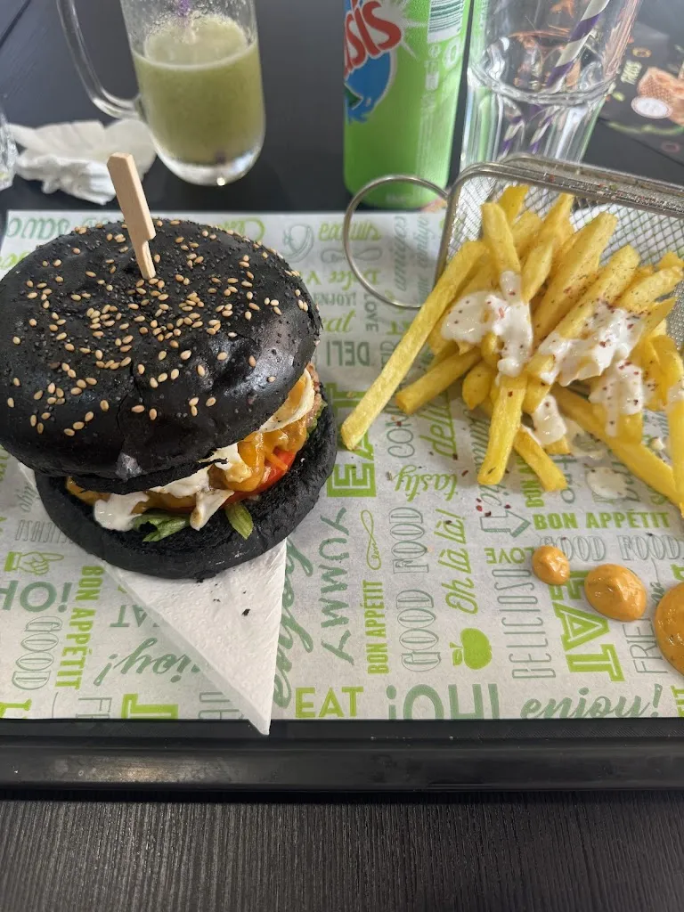 LA PERLA TACOS BURGER HALAL BENICARLO restaurant in Benicarló