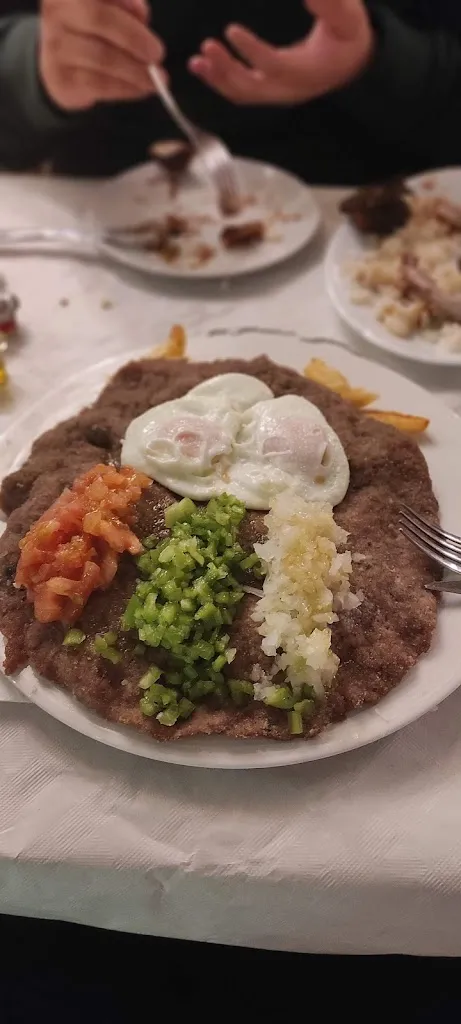 Mauro Rivero_Tienda_Llosa la_review