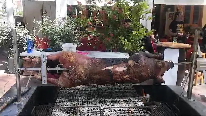 Mesón Media Luna. Restaurante_Lucena del Cid_slider_image_2